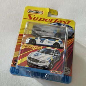 Matchbox Volvo V60 Wagon (2020 MBX Superfast) 1:64 MOC, rubber tires